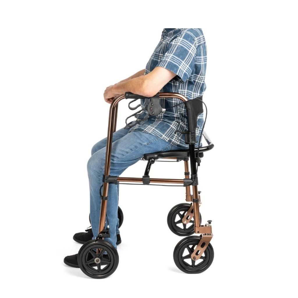 DEFENDER - 4 - hjulet gangstativ med sæde og bremser